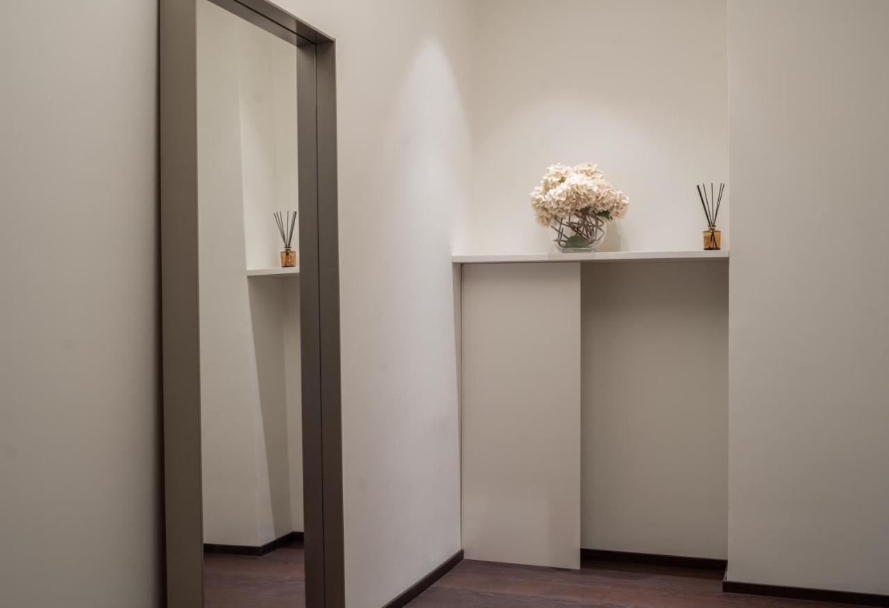 Sant'Ambrogio Luxury Apartment R&R Milan Exterior photo