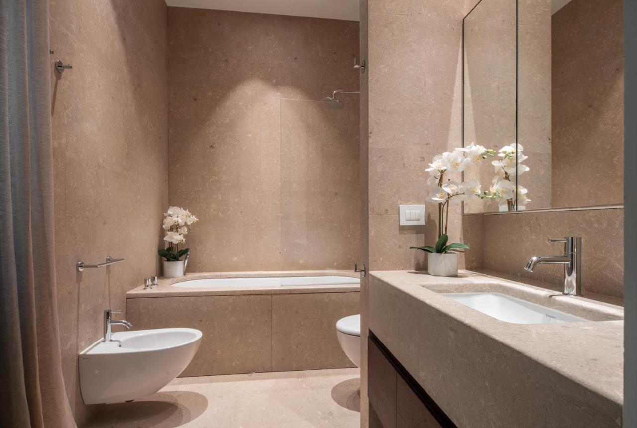 Sant'Ambrogio Luxury Apartment R&R Milan Exterior photo